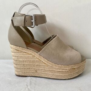 Indigo Rd Airy Beige Faux Suede Platform Wedge Espadrille Sandal Womens 8